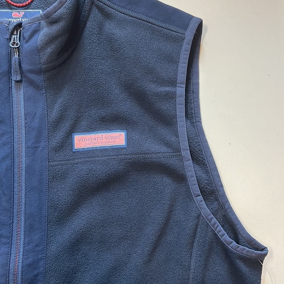 Vineyard Vines Men's Navy Blue "Harbor" Fleece Vest, Zip Up, Size Medium - Picture 5 of 7